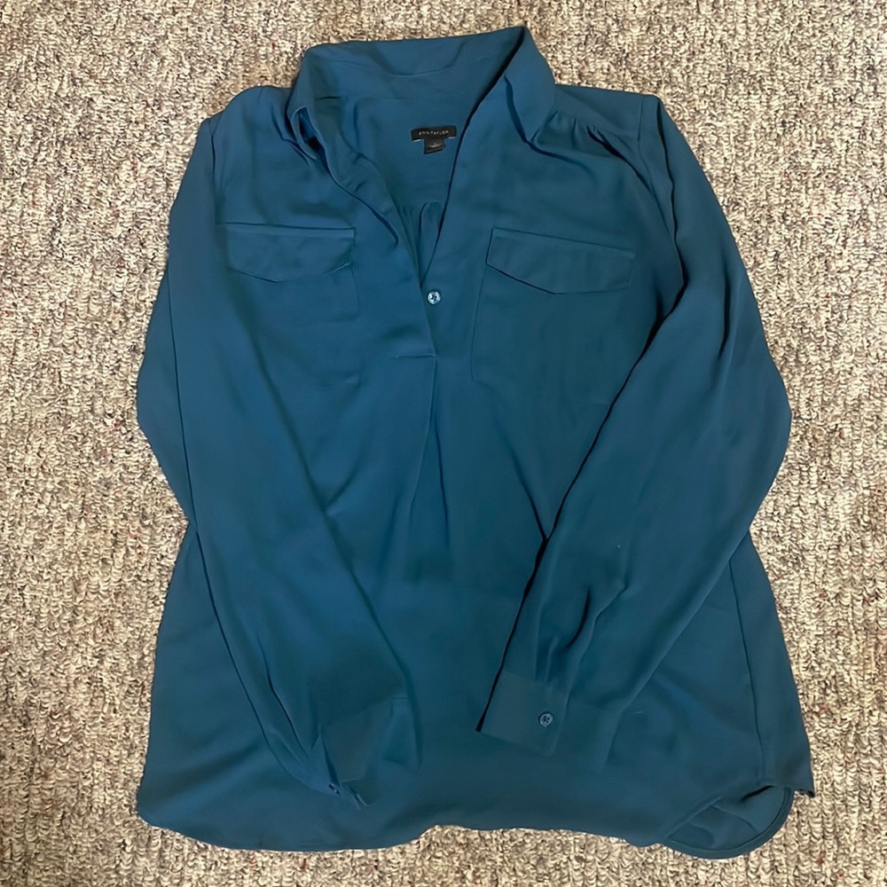 Ann Taylor Women’s Top